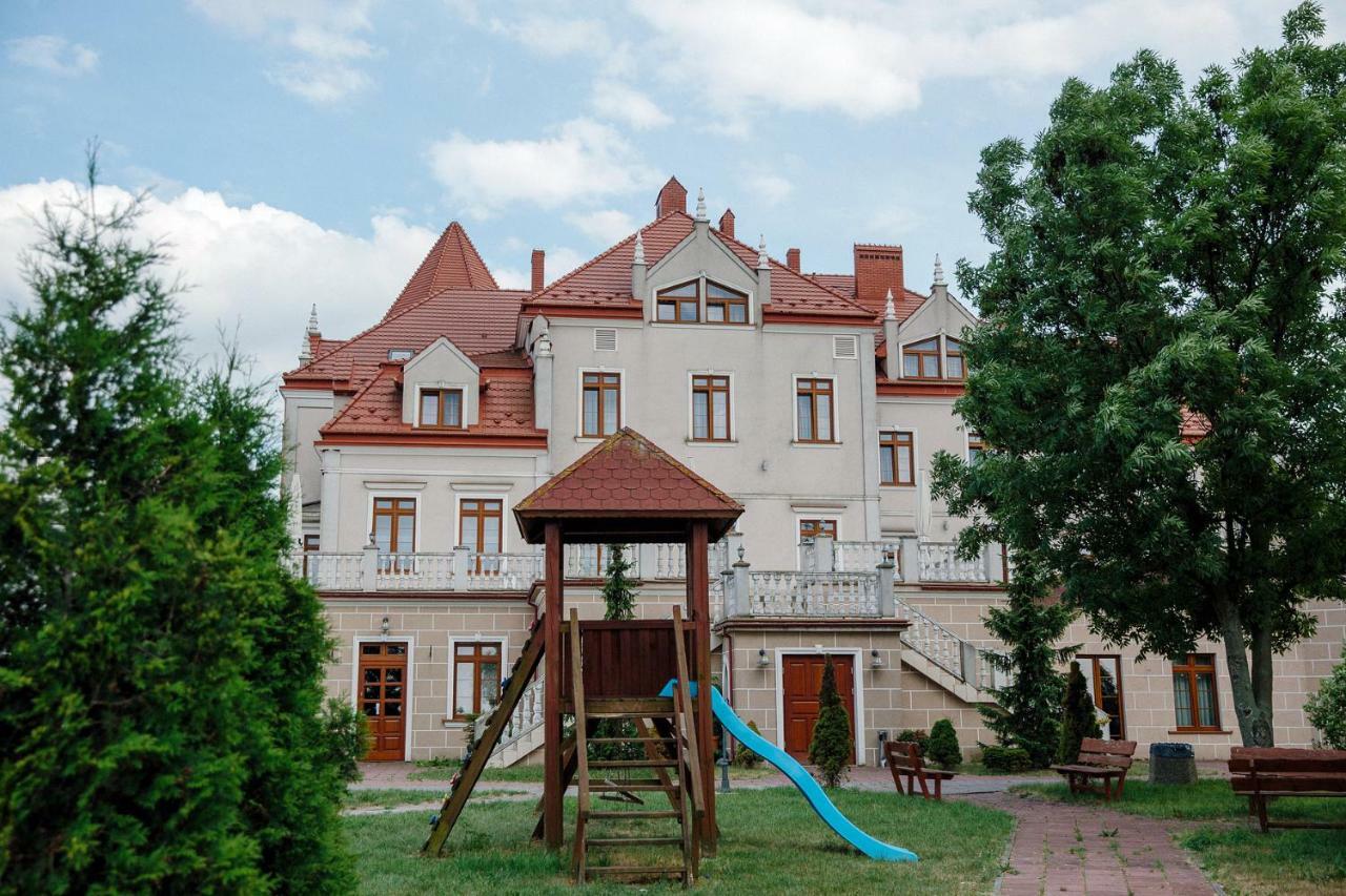 Palac Koronny Noclegi & Wypoczynek Wodzislaw Exterior photo
